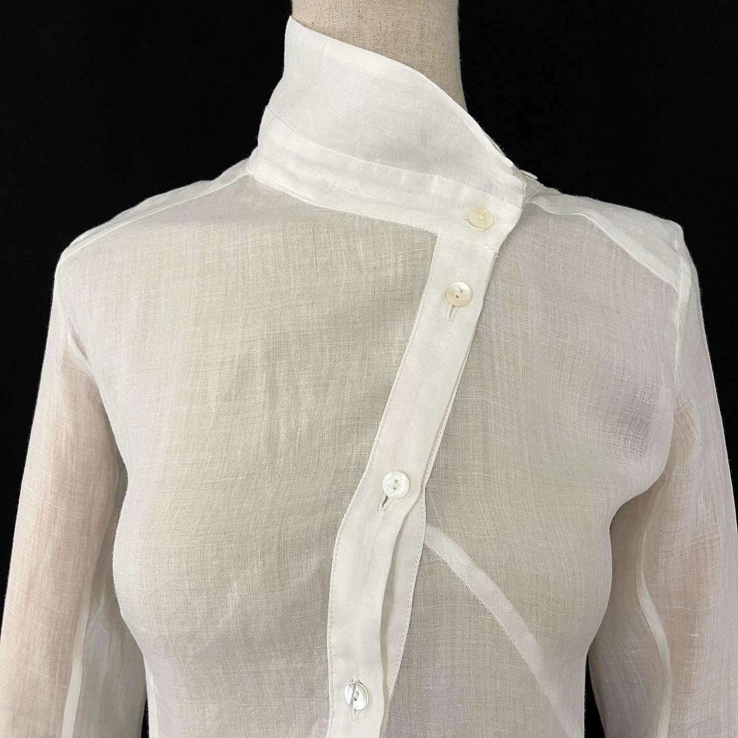 ALEKSANDR MANAMIS Exclusive Asymmetric Shirt