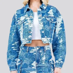 Chic oversized style denim jacket for ladies