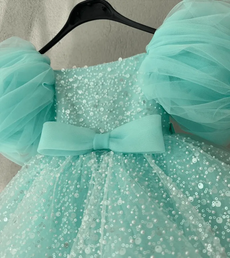 Girls puff sleeve bow tail dress Baby birthday evening gowns suitable for many occasions