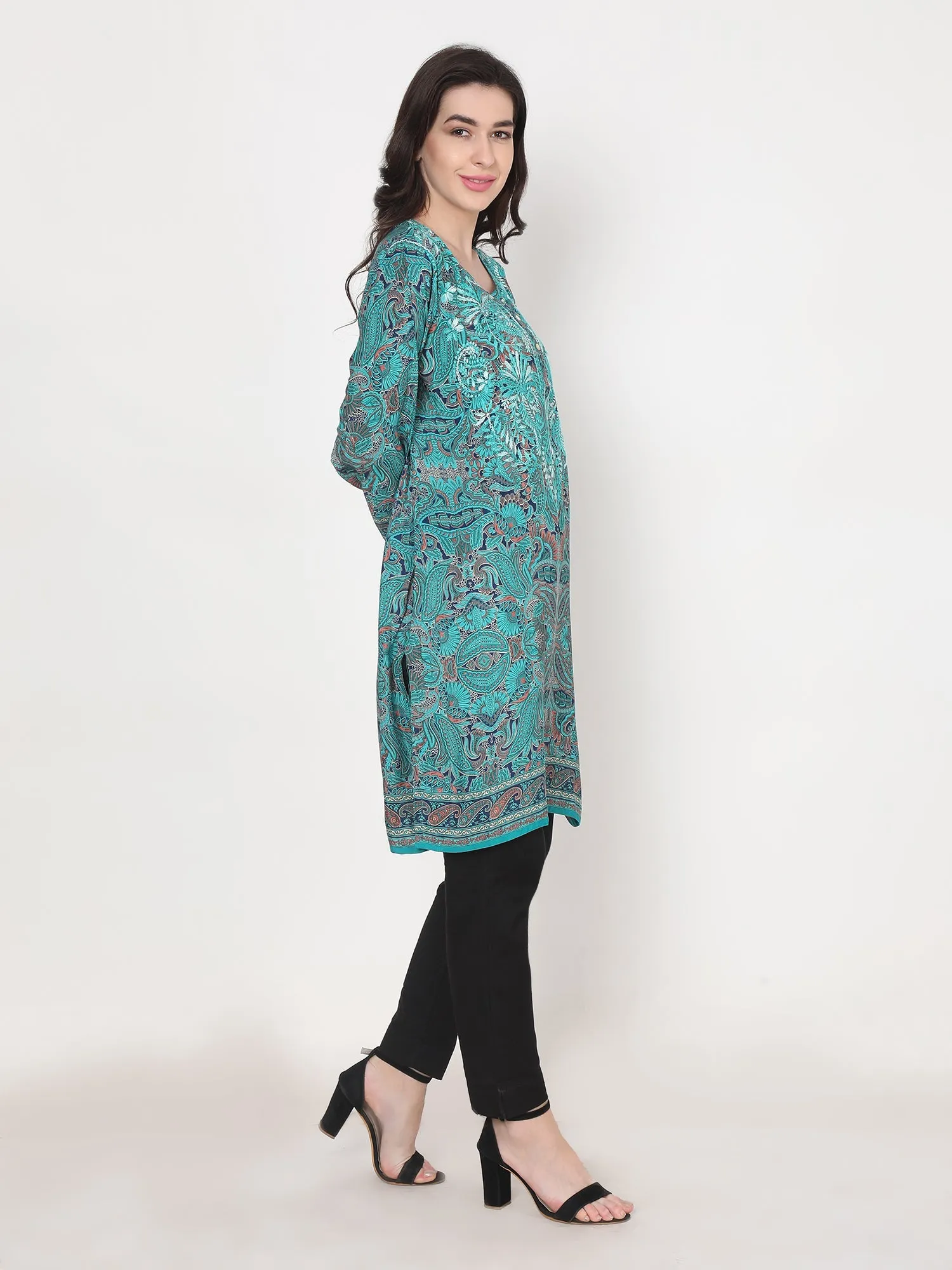 Hand embroidery Chikankari Tunic-Sky Blue & White