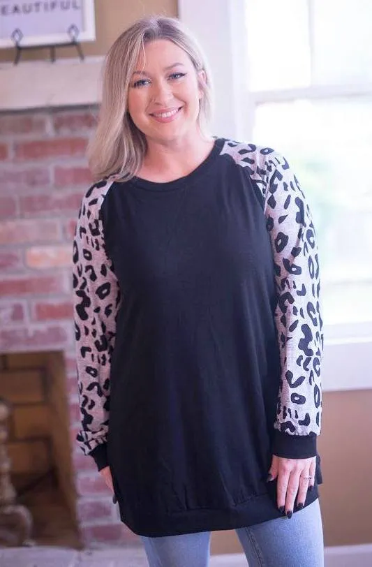 Leopard Raglan Top, Black