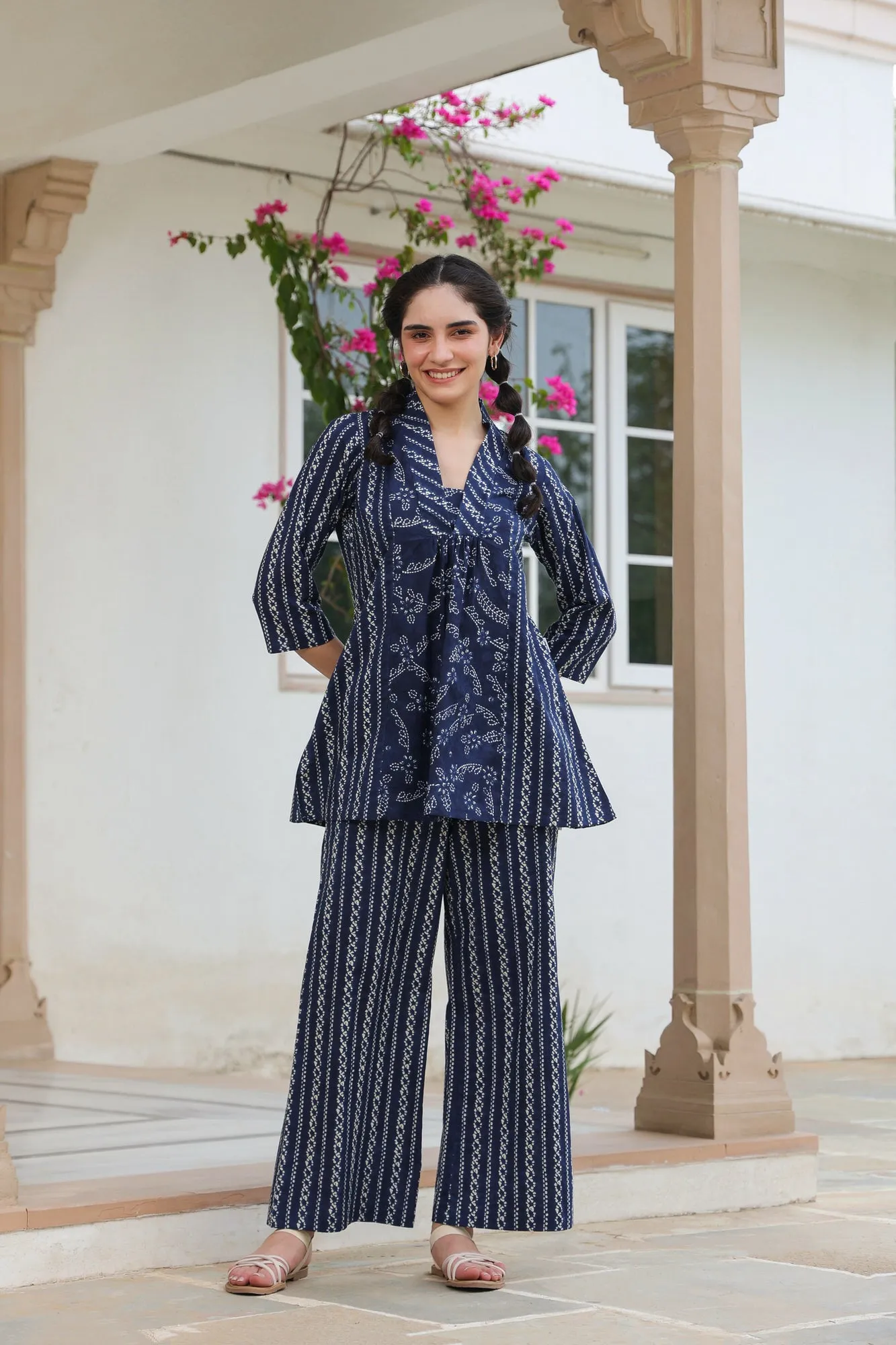 Linear Luxe Blue Cotton Set