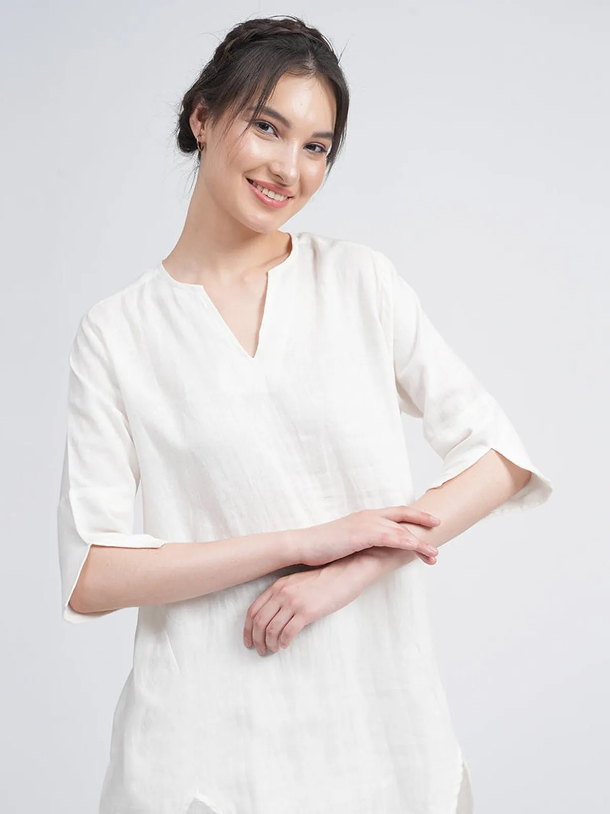 Linen Solid V-Neck Top with Trousers Co-ords Set