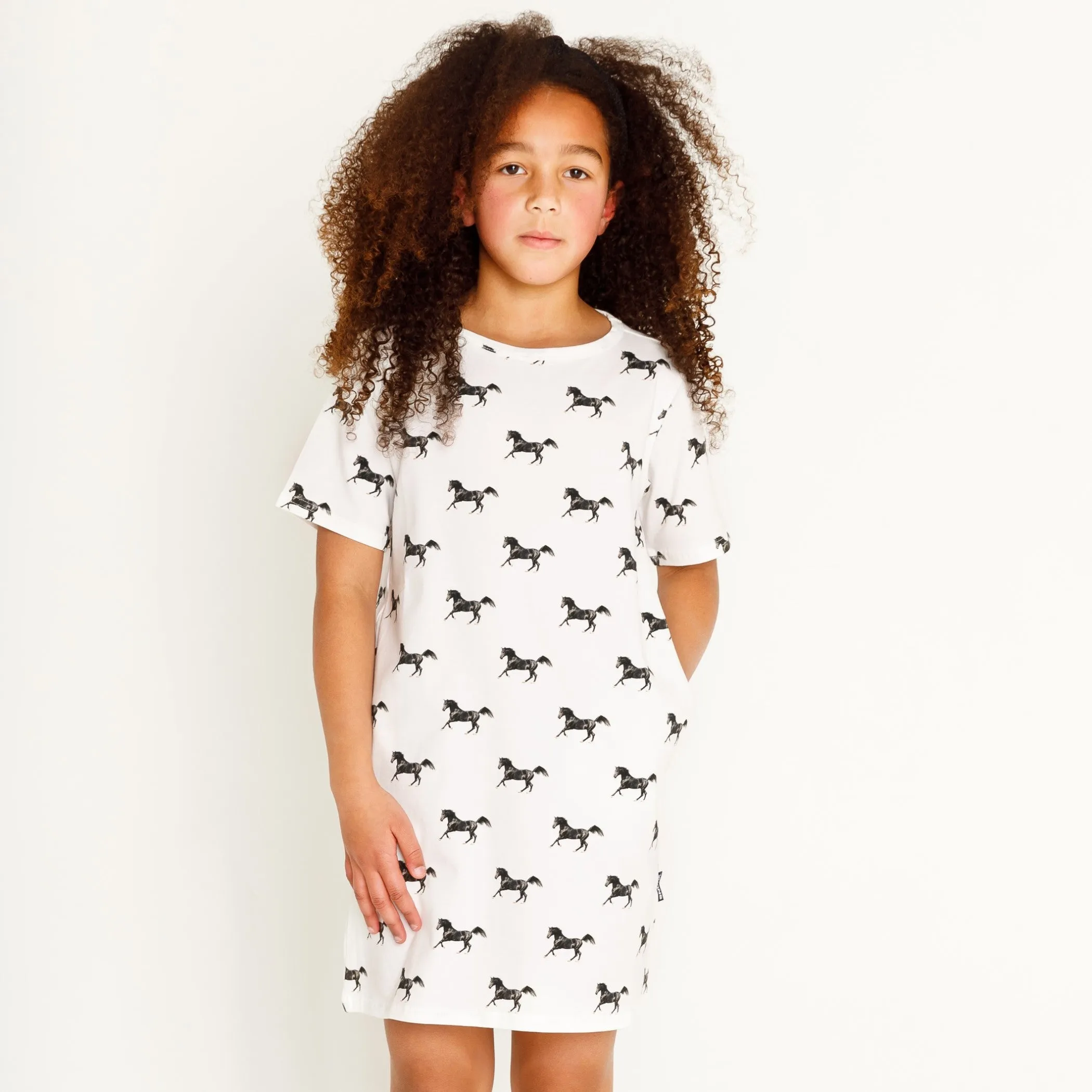 SNURK Black White T-shirt Dress Kids