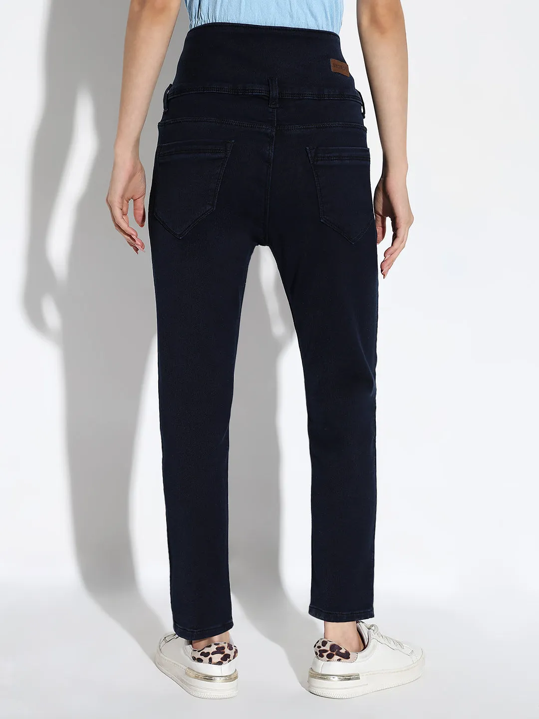 Women Navy Blue Straight Fit Jeans