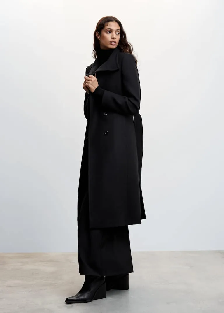 Woollen coat with belt